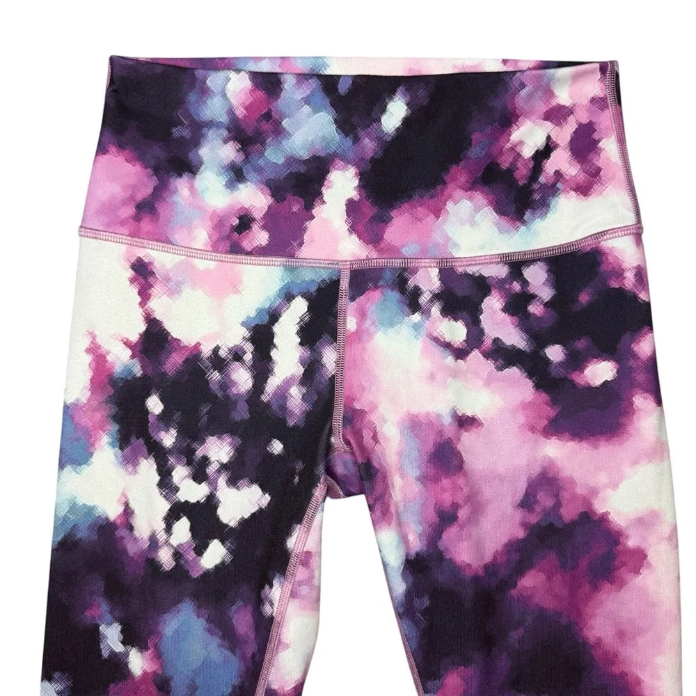 Lululemon High‎ Times Pant Size 8 Blooming Pixie Multi